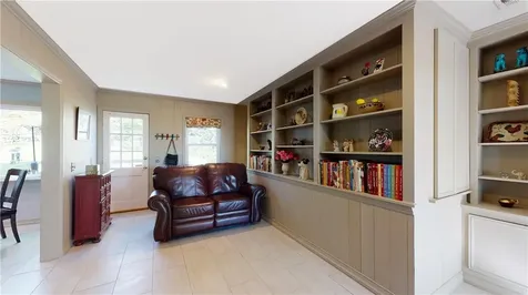 16 Sunhaven Court Tarrytown NY 10591