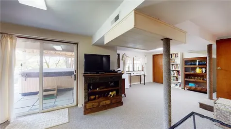 16 Sunhaven Court Tarrytown NY 10591
