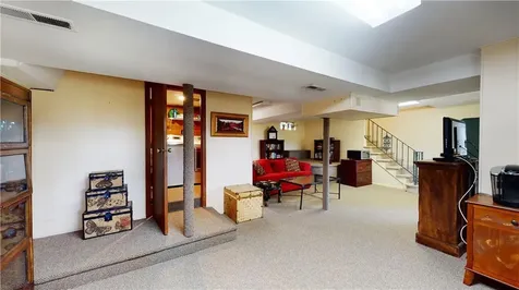 16 Sunhaven Court Tarrytown NY 10591