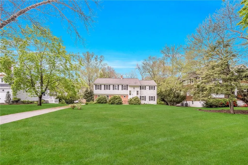 13 Loch Lane Rye Brook NY 10573