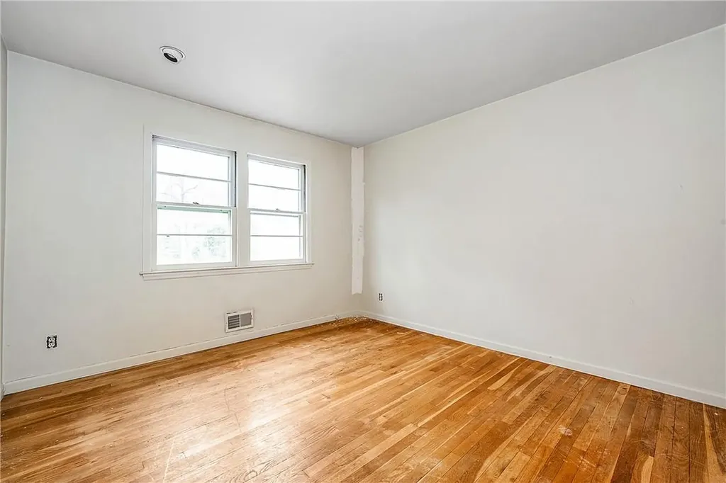 13 Loch Lane Rye Brook NY 10573