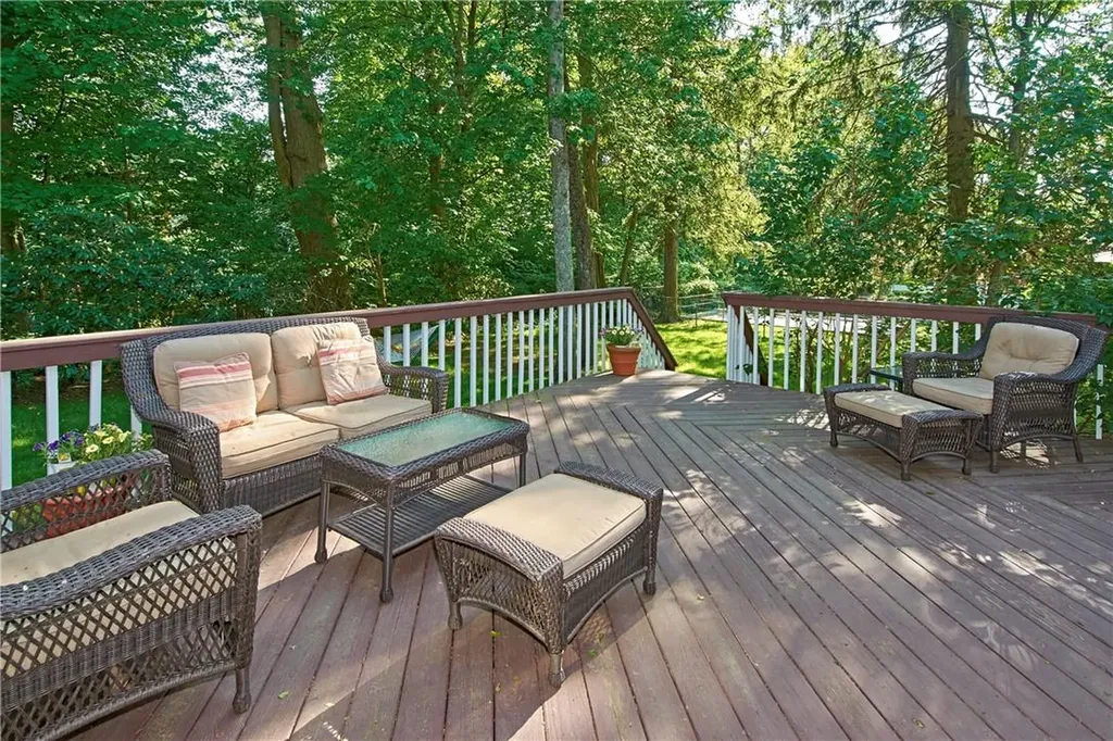 26 Bonwit Road Rye Brook NY 10573