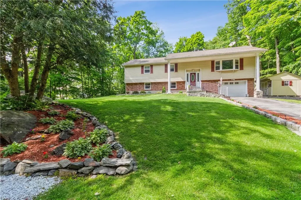 1318 Williams Drive Shrub Oak NY 10588