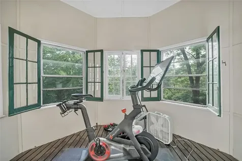 2 Serpentine Road Tuxedo Park NY 10987