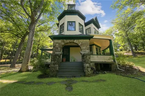 2 Serpentine Road Tuxedo Park NY 10987