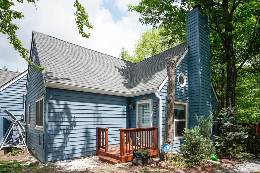 16 Fox Ridge Woodridge NY 12789