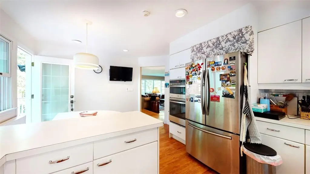 616 Douglas Road Chappaqua NY 10514