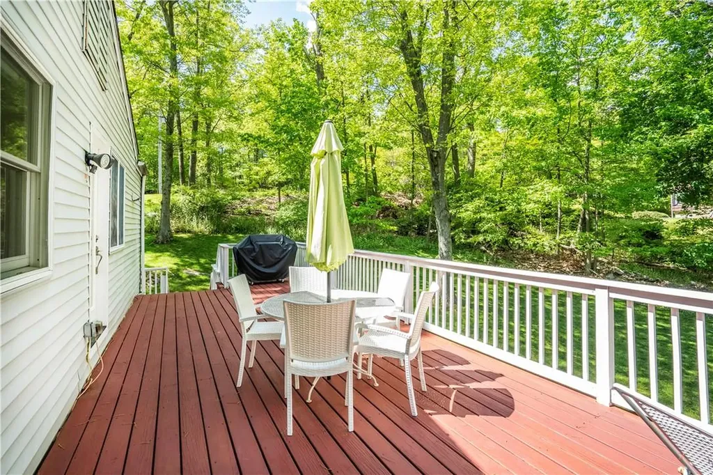 616 Douglas Road Chappaqua NY 10514