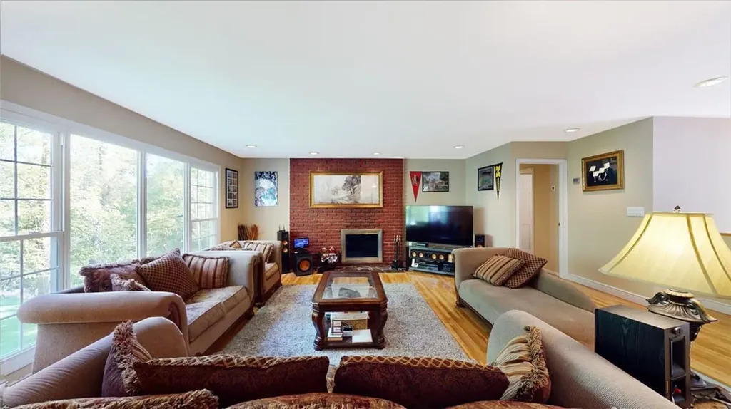 616 Douglas Road Chappaqua NY 10514