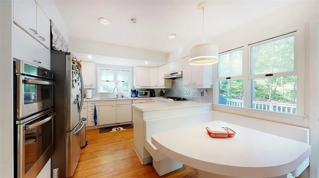 616 Douglas Road Chappaqua NY 10514