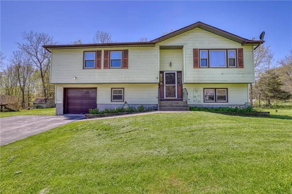 3 Locust Drive Montgomery NY 12549