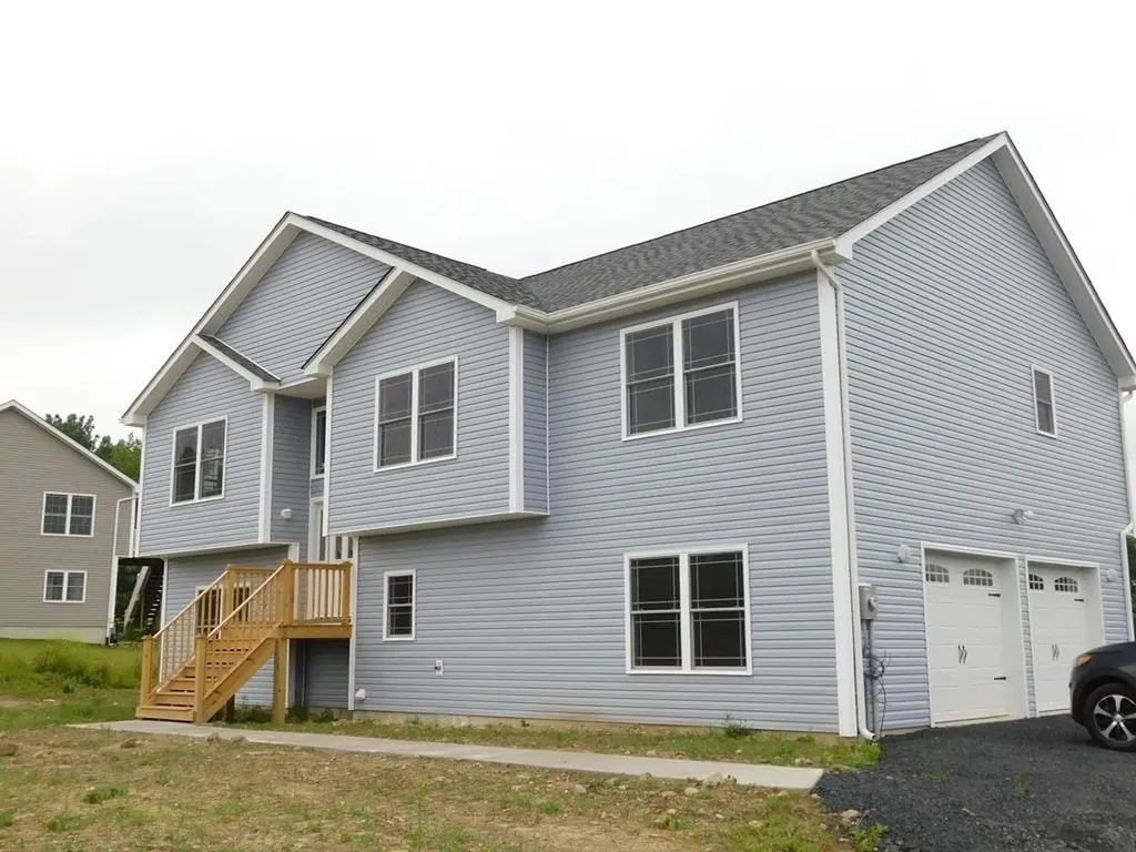 7 Clover Court Marlboro NY 12542