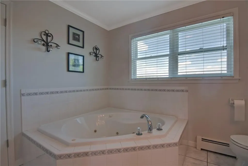 25 Jared Court Slate Hill NY 10973
