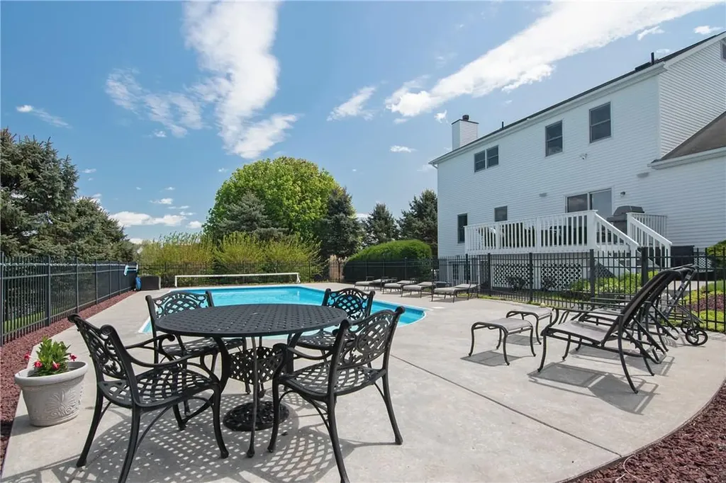 25 Jared Court Slate Hill NY 10973