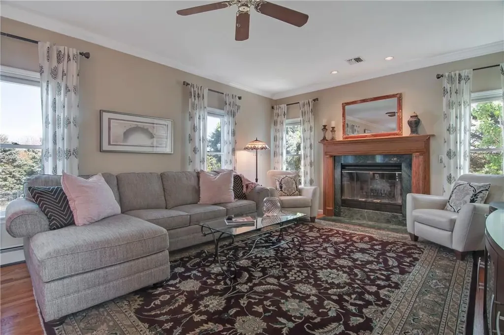 25 Jared Court Slate Hill NY 10973