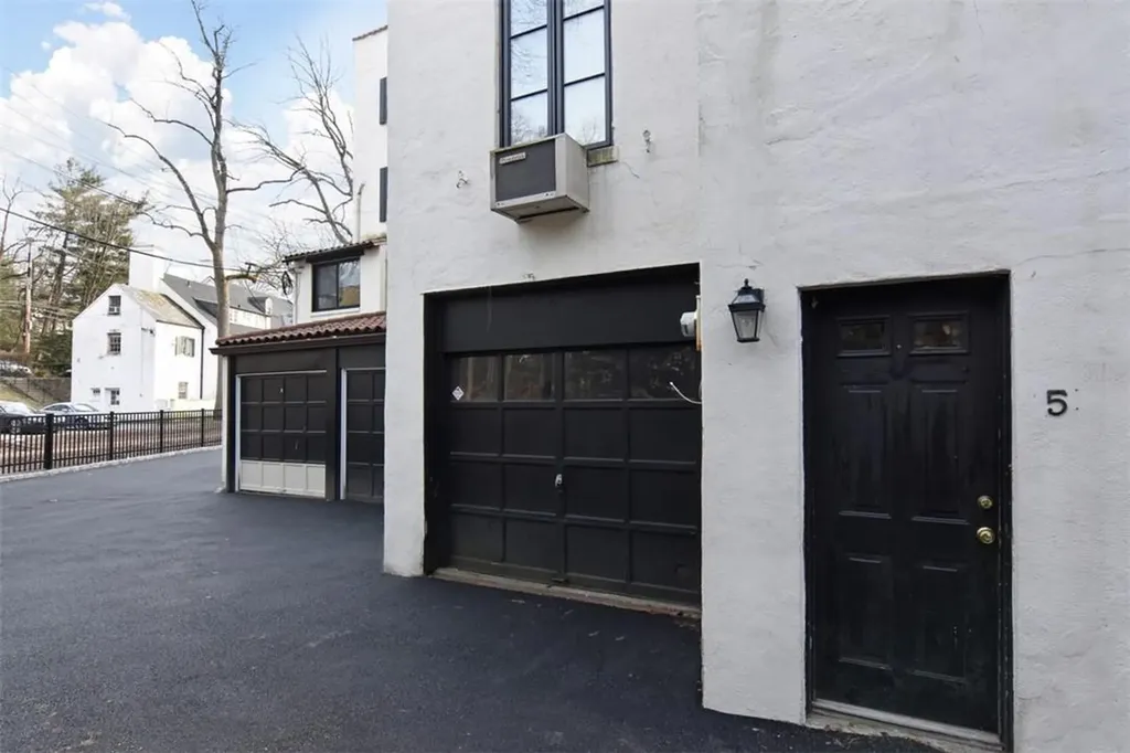 5 Park Avenue Terrace Bronxville NY 10708