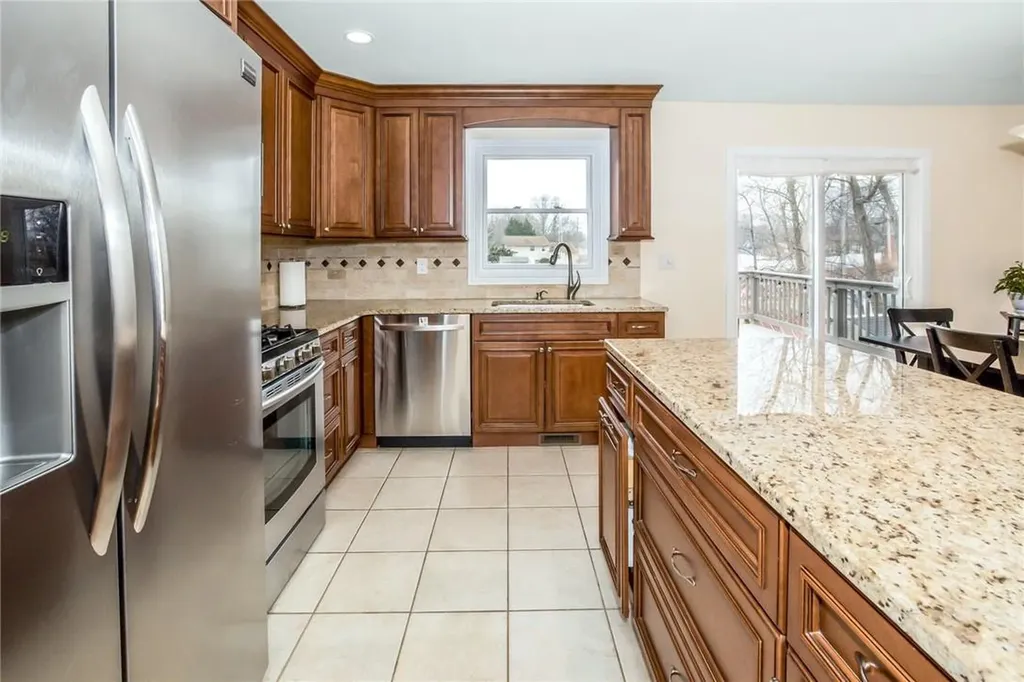 3 Amarillo Drive Nanuet NY 10954