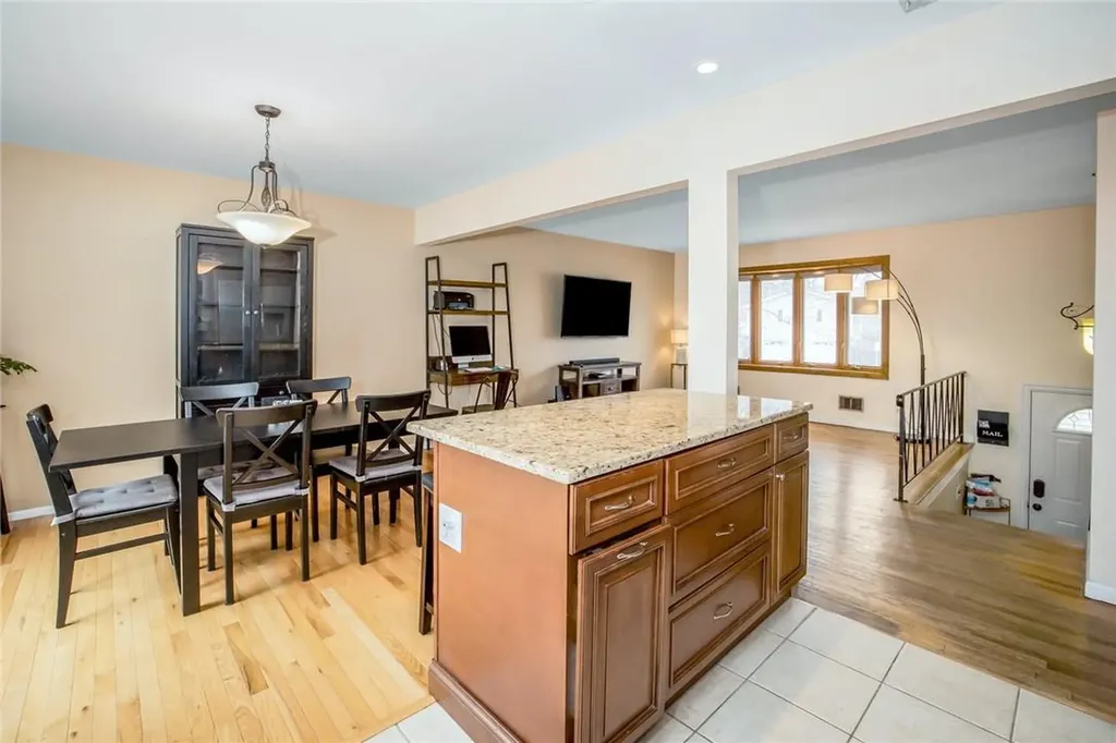 3 Amarillo Drive Nanuet NY 10954