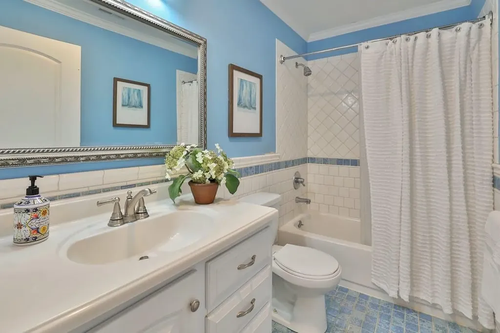 558 Blauvelt Road Pearl River NY 10965