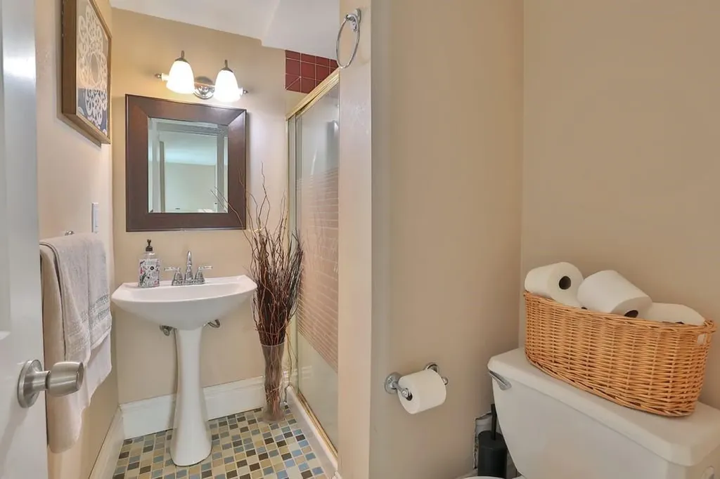 558 Blauvelt Road Pearl River NY 10965