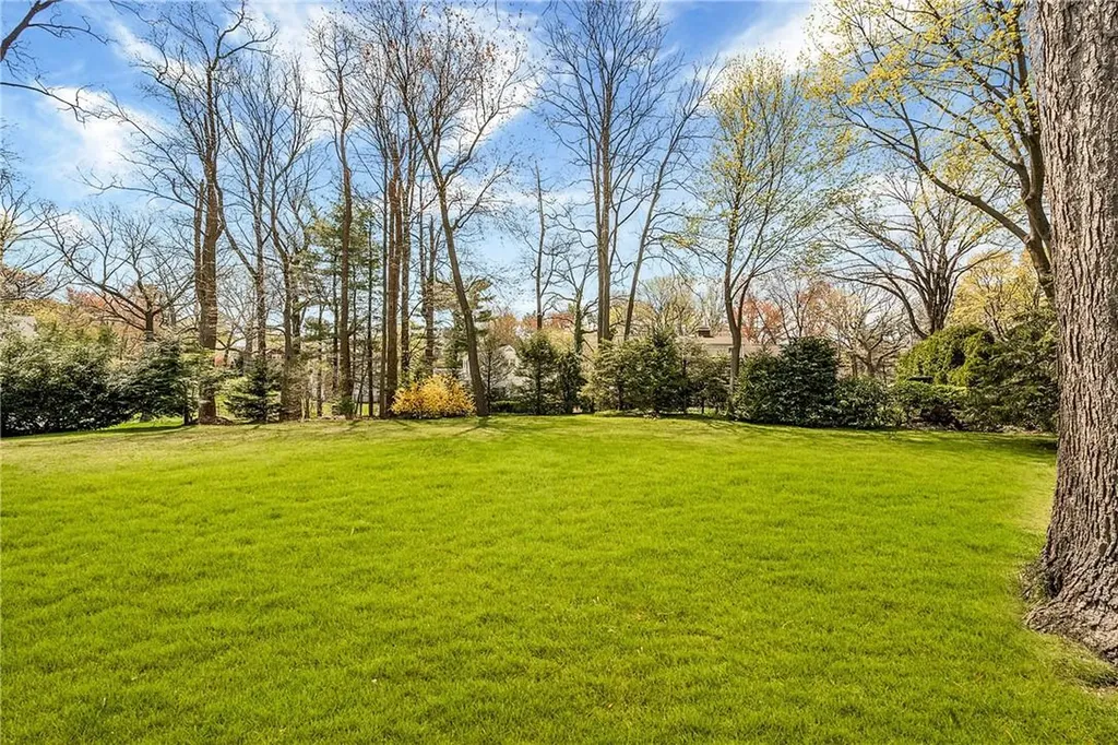 22 Old Orchard Road Rye Brook NY 10573