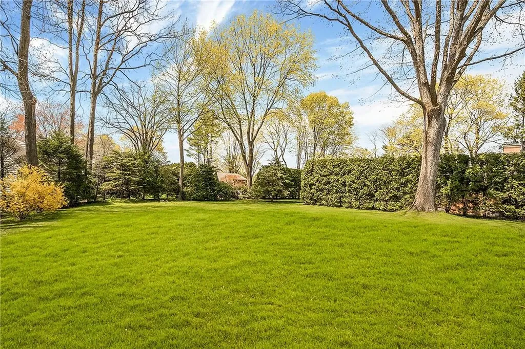 22 Old Orchard Road Rye Brook NY 10573