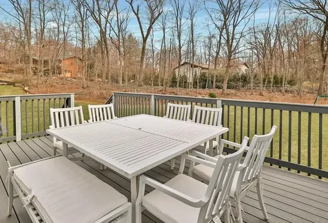 9 Fant Farm Lane Montebello NY 10901