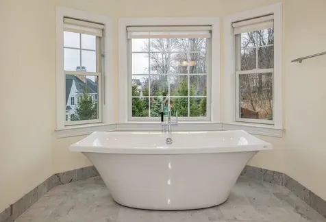 10 Riverton Drive Nyack NY 10960