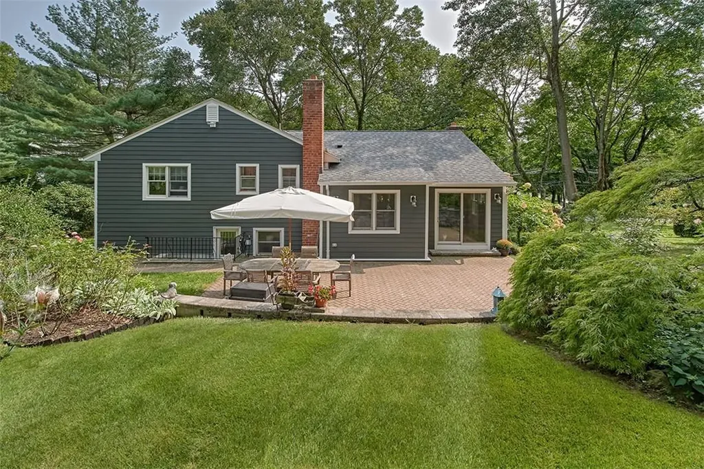 2 Pine Ridge Road Rye Brook NY 10573