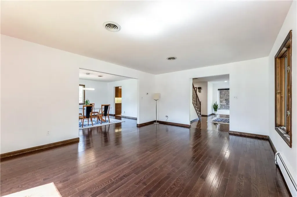 46 Orchard Street Nanuet NY 10954