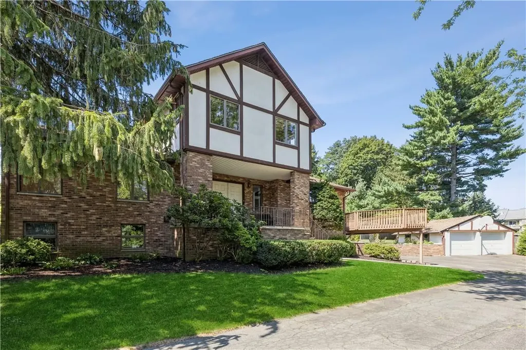 46 Orchard Street Nanuet NY 10954