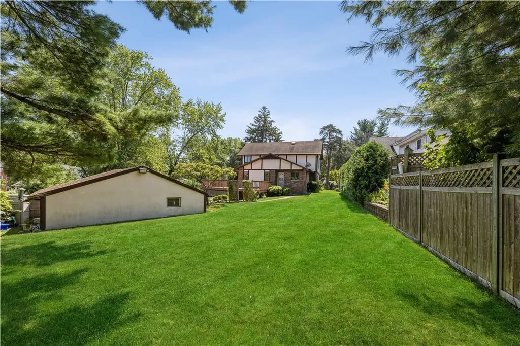 46 Orchard Street Nanuet NY 10954