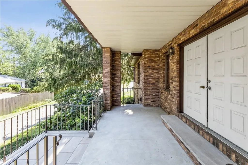 46 Orchard Street Nanuet NY 10954