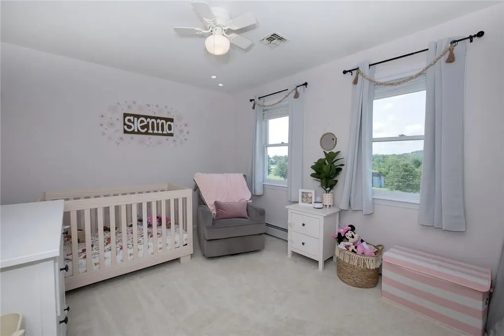 54 Jared Court Slate Hill NY 10973