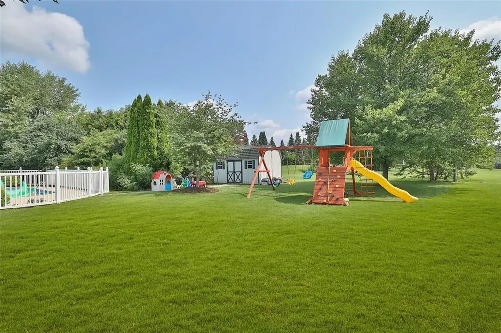 54 Jared Court Slate Hill NY 10973