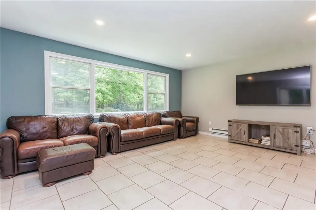 11 Moorea Court Garnerville NY 10923