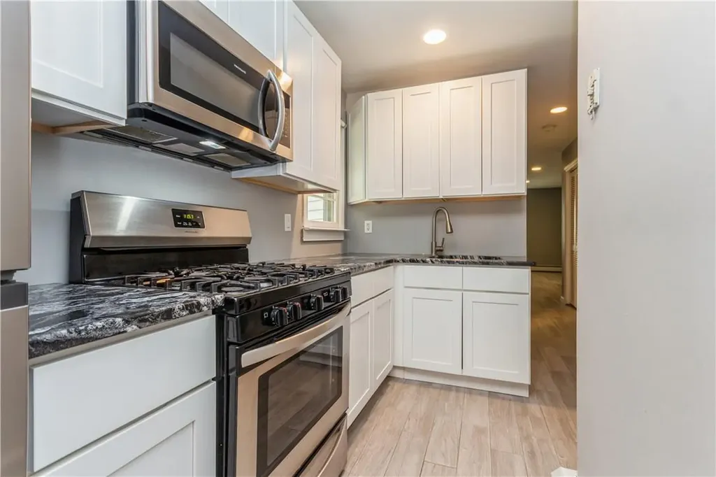11 Moorea Court Garnerville NY 10923