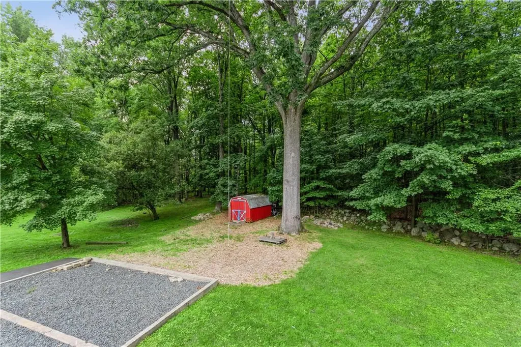 11 Moorea Court Garnerville NY 10923