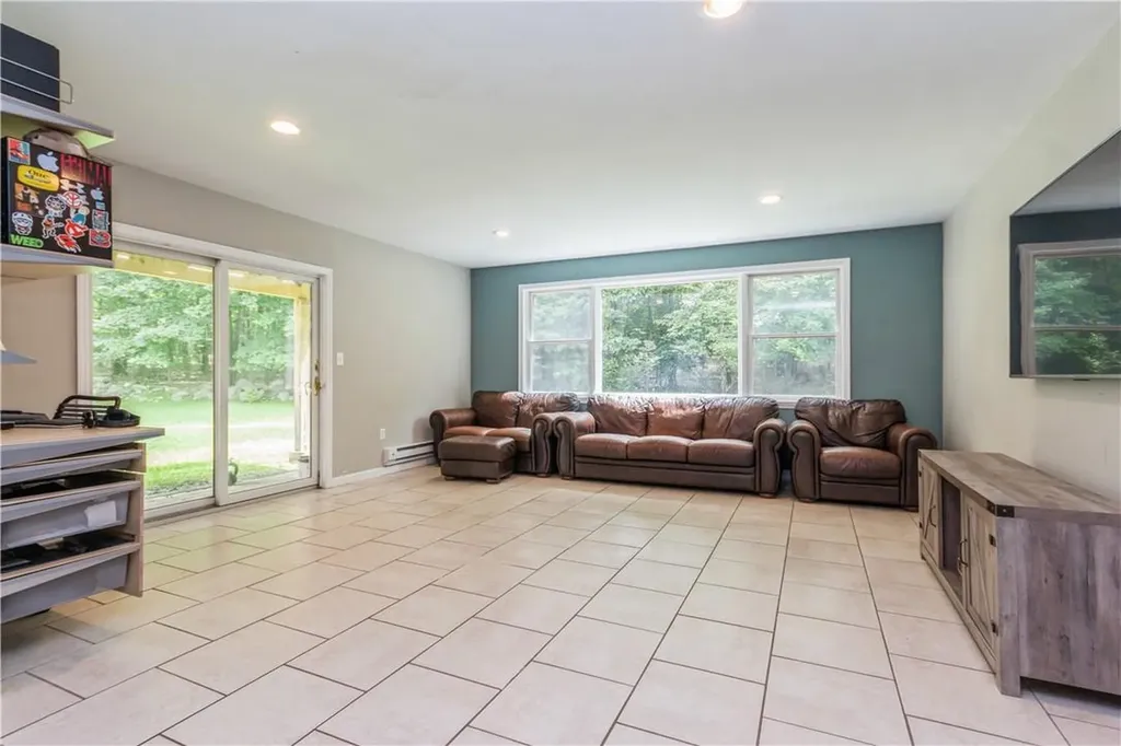 11 Moorea Court Garnerville NY 10923