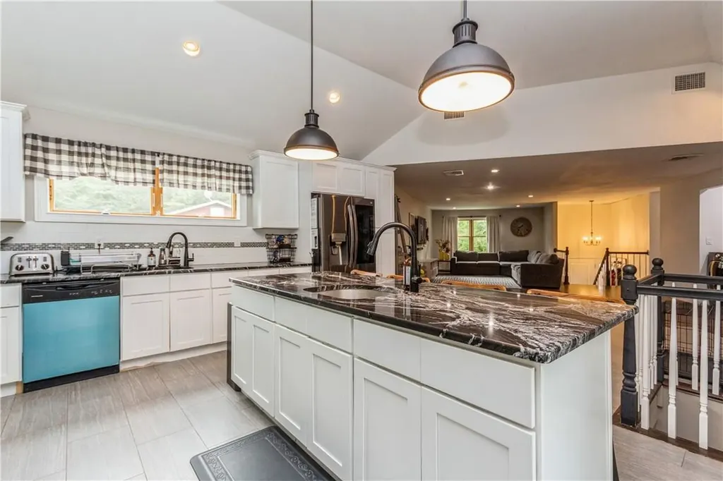 11 Moorea Court Garnerville NY 10923