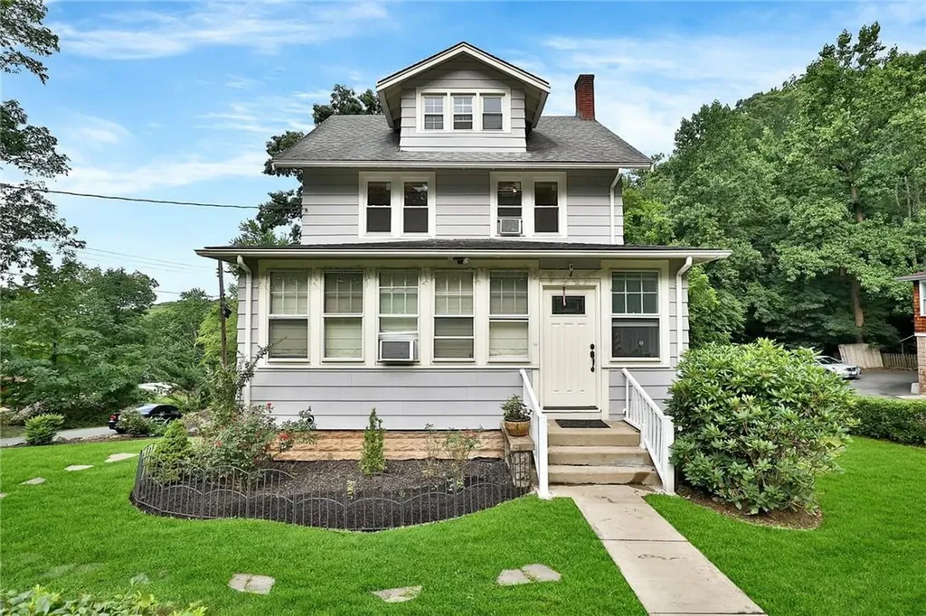 54 Mountainview Avenue Nyack NY 10960