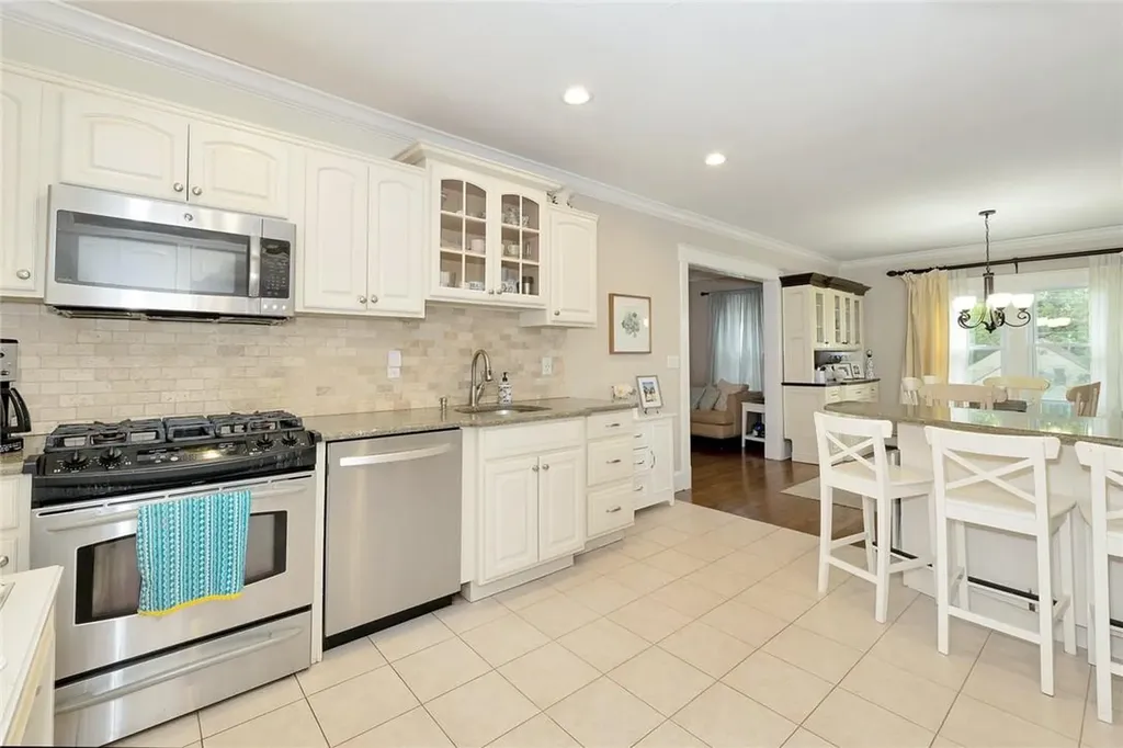 54 Mountainview Avenue Nyack NY 10960