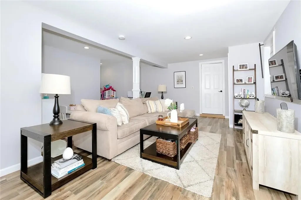 54 Mountainview Avenue Nyack NY 10960