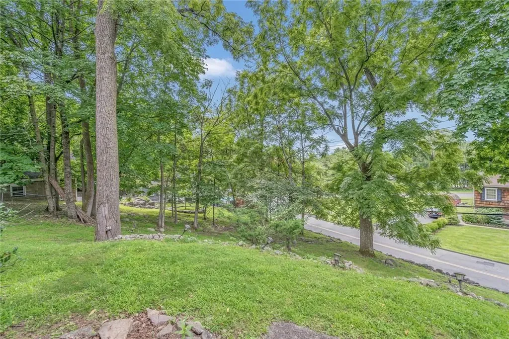 44 Cricketown Road Stony Point NY 10980