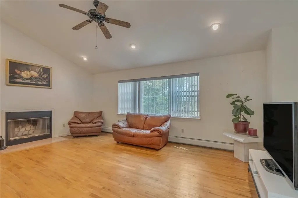 44 Cricketown Road Stony Point NY 10980