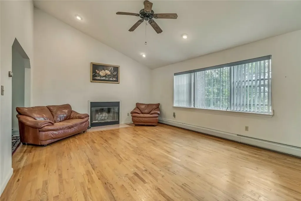 44 Cricketown Road Stony Point NY 10980
