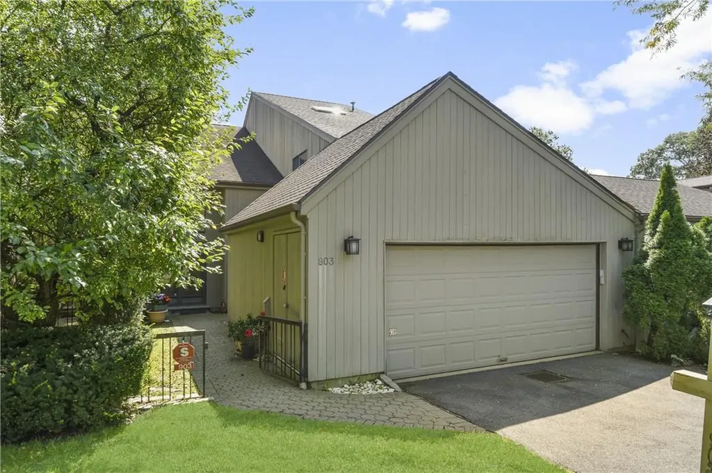 903 Fairway Green Mamaroneck NY 10543