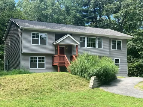 14 Cherry Lane Poughkeepsie NY 12601
