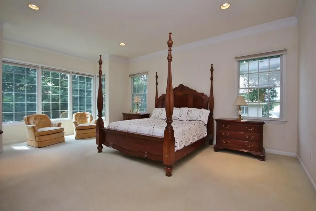 71 Arborview Carmel NY 10512