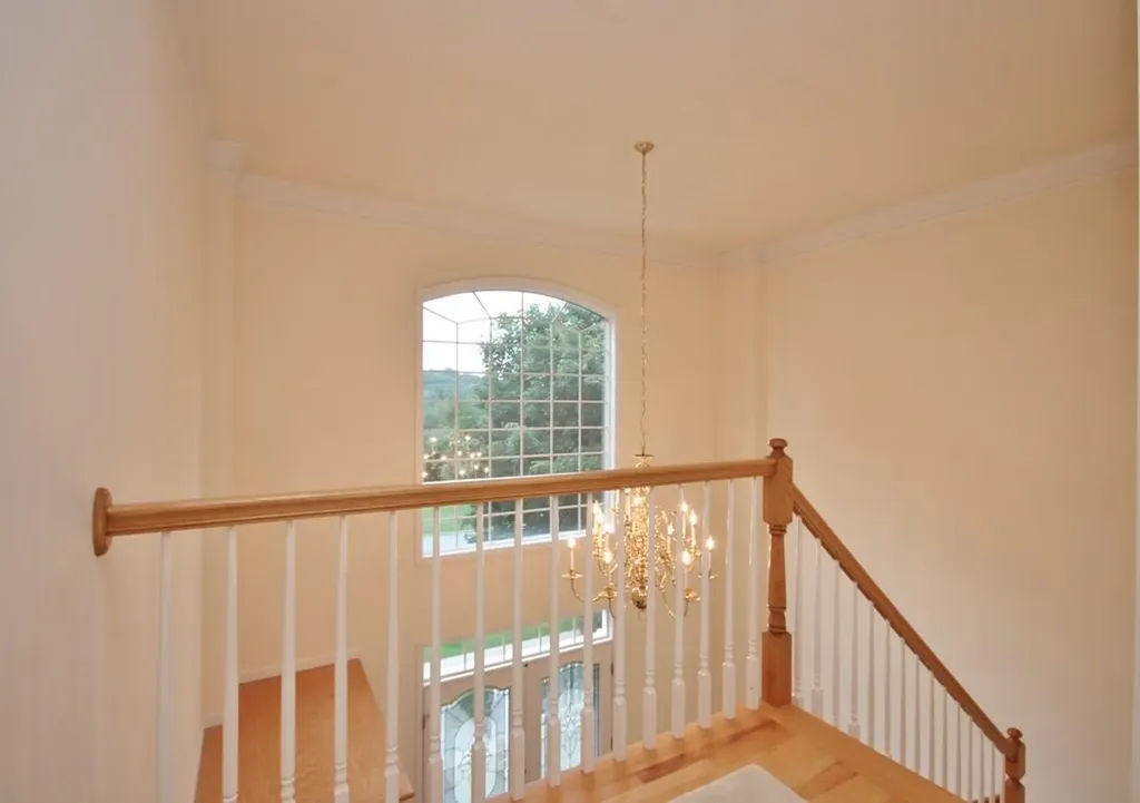 71 Arborview Carmel NY 10512
